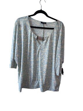 A.U.W Womens 1X Blue Floral Print Blouse With Metal Accent Lightweight Stretch F